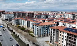 Yaralı dev direniyor: Çarşısı bile yok olan Malatya komşularının ensesinde