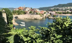 Kendi nüfusunu 16'ya katladı! 3 günde 100 bin kişilik ziyaretçi akını