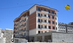 Malatya Niyazi Mahallesi'nde dikkat çeken isyan: "Binalar bitti, belirsizlik bitmedi"