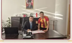 Malatya Yeşilyurt Spor'dan orta sahaya genç takviye: Ahmet Yağız Mengi imzayı attı!