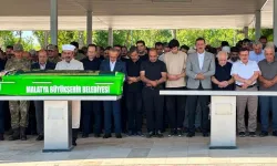 Rektör Bentli’nin acı günü: Annesi Nefise Bentli dualarla son yolculuğuna uğurlandı!