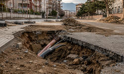 Malatya Çöşnük Mahallesin’de internet çilesi bitmiyor: Mahalleli kazılı yollar ve kesintilere tepkili