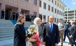 Bakan Göktaş'ın Malatya toplantısında kapı krizi: Zafer Partililer salona alınmadı!