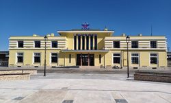 Depremde hasar gören Cumhuriyet mirası Malatya Garı yeniden kapılarını açtı