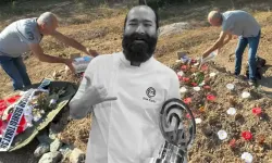 MasterChef Eren Kaşıkçı'nın mezarı başında yürek yakan anlar: Acılı baba ne yaptı?
