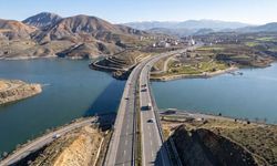 Malatya Kale’de 22 ilin geçiş aksı yenileniyor: D-300 ve sahil şeridi için düğmeye basıldı!
