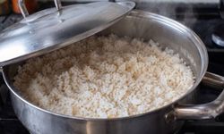 Pilavı ikinci kez ısıtanlar bir kez daha düşünün! Zehirlenme riski var