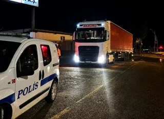 Darende’de TIR dehşeti! Kanlar içinde bırakıp kaçtı