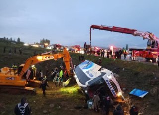Malatya'daki feci kazada bilanço ağırlaştı: 4 ölü, çok sayıda yaralı!