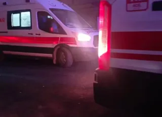 Malatya’da bir avuç dut için akraba kanı aktı: 1’i çocuk 3 yaralı