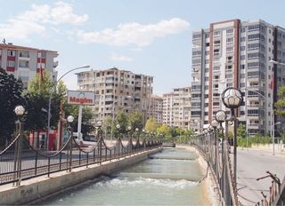 Bir zamanlar kayısı kokuyordu! Bostanbaşı nasıl "beton mezarlığına" dönüştü?