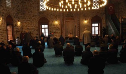 30 Nisan 2026 Malatya namaz vakitleri: Hayvan kısırlaştırmak günah mı?