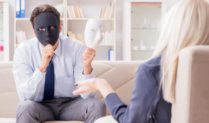 Sosyal medyanın yeni terimi: Observant ne demek, kimlere denir?