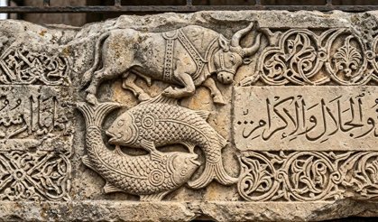 Eski Malatya'da 8 asırlık mühür çözüldü! Kırk Kardeşler Mezarlığı’ndaki o taşlarda ne gizli?