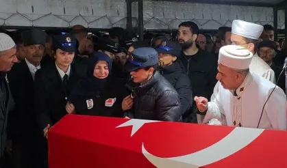 Çorlu şehidi Emrah Koç’a son görev: Baba ocağı Van’da tekbirlerle uğurlandı