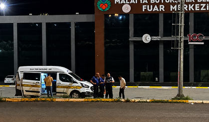 Malatya Orduzu Pınarbaşı’nda gece yarısı dehşeti: 2 kişi bıçaklandı!