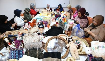 Unutulmaya yüz tutmuş geleneksel sanatları yaşatıyorlar