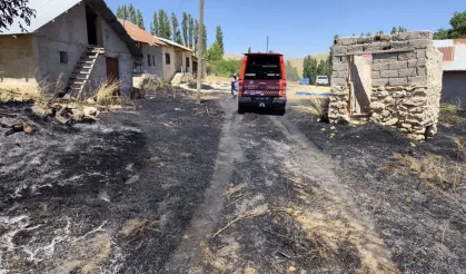Darende’de felaketin eşiğinden dönüldü! Yangın neredeyse evlere ulaşmıştı