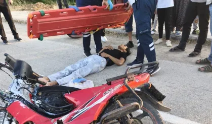 Doğanşehir'de motosiklet forklifte çarptı: 1 yaralı