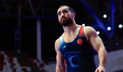 Şampiyon güreşçi Feyzullah Aktürk er meydanına iniyor