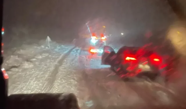 Kar yağışı ulaşımı olumsuz etkiledi