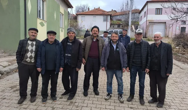 Teknoloji çağında yaşıyoruz ama bu köyde telefon bile çekmiyor