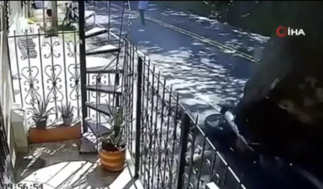 Kolombiya’da yamaçtan dev kayalar koptu! Faciaya ramak kaldı