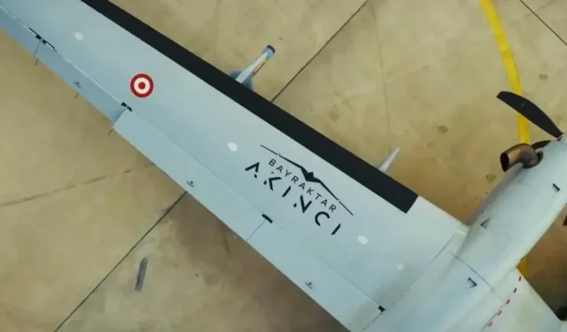 Bakan Kacır: BOZOK ve KAYI-30 hedefi tam isabetle vurdu