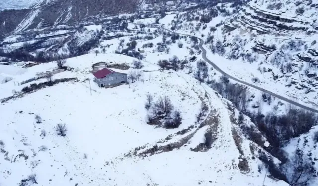 Arapgir’de 2 bin rakımda kartpostallık kış manzarası
