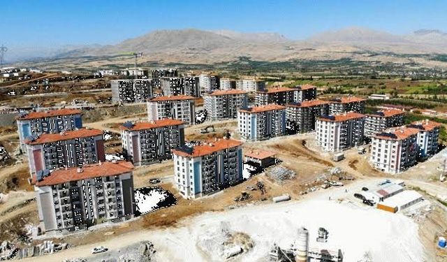 Kahramanmaraş ve Malatya’da deprem konutlarında son durum
