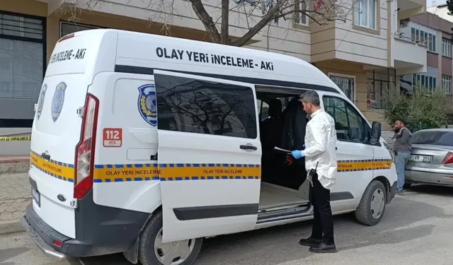 Dükkandan gelen tek el silah sesi! Kanlar içinde bulundu
