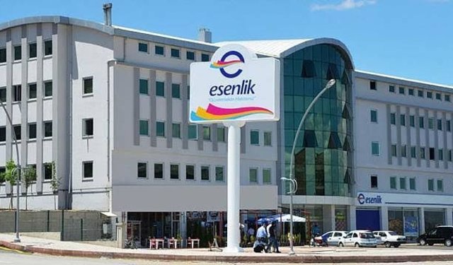 Esenlik’ten “bir garip” açıklama: Müdür istifasını sundu ama sorular yanıtsız kaldı