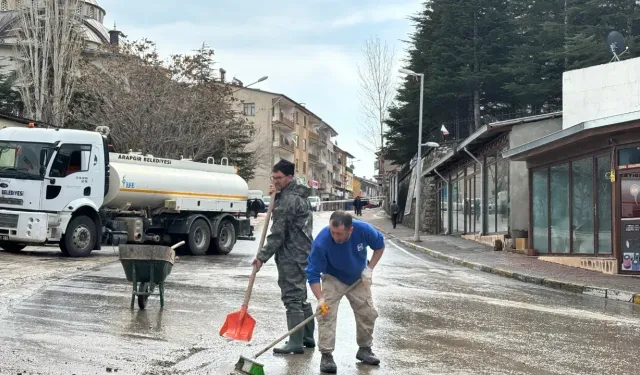 Arapgir bayramı böyle karşılıyor. İşte ilçe sokaklarındaki o görüntüler..