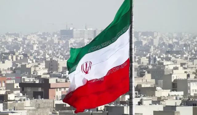 Dünyayı korkutan haber: Nükleer santrale füze isabet etti!