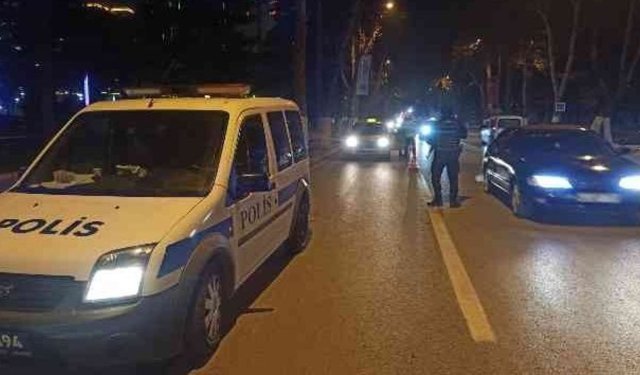 Malatya’da yol verme kavgası bıçaklı saldırıya döndü: 3 kişi yakalandı, araca 182 bin lira ceza