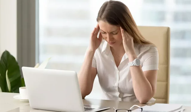 Geçmeyen baş ağrısına dikkat