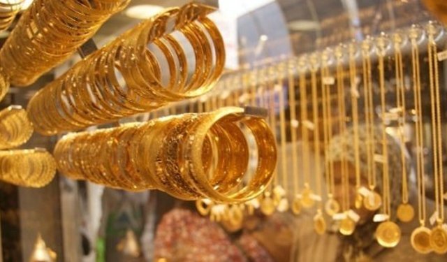 Malatya kuyumcularında hareketli dakikalar! Altın fiyatları o seviyeyi gördü