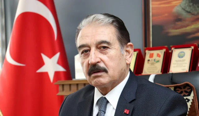 Deprem sürecinde asayişi sağlayan polise teşekkür