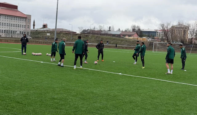 Malatya Yeşilyurtspor Play-Off yolunda kritik maçta: Rakip Ağrı 1970 Spor