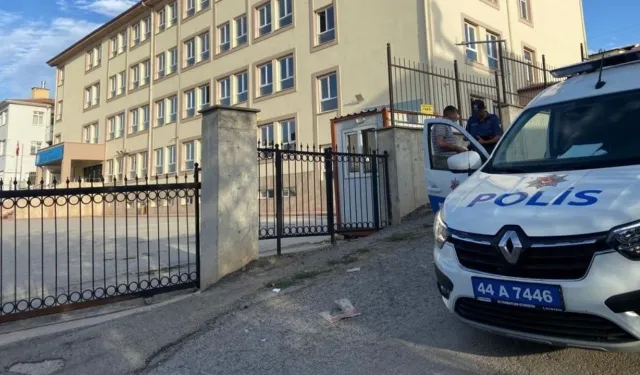 Malatya’da okul kapılarına çelikten zırh: 896 personel nöbette