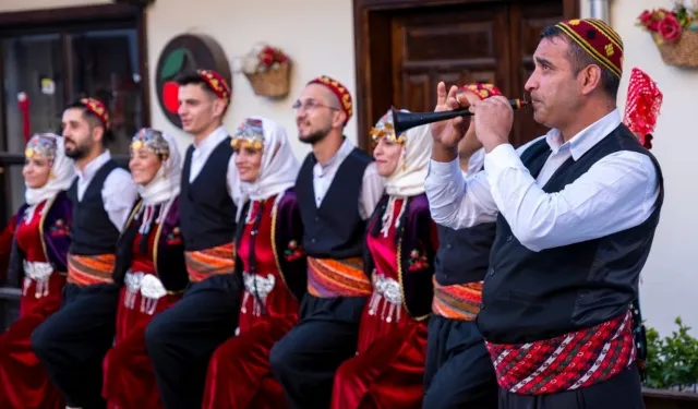 Yenilerin hobisi, eskilerin kimliği: Malatya’da “dillân çekme”