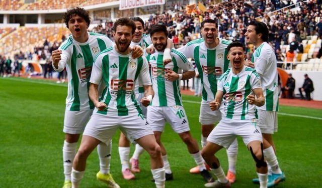 Malatya'da gol yağmuru: Yeşilyurtspor'dan tarihi skor!