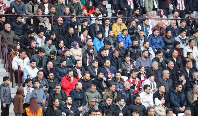 Elazığ'da nefesler tutuldu! Maç biletleri satışa sunuldu