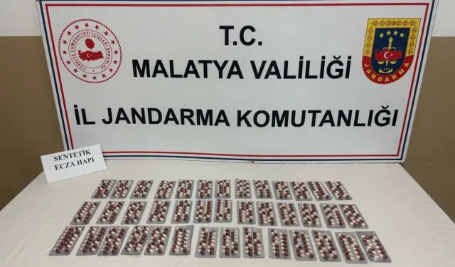 Zehir tacirlerine geçit yok: 550 hap ele geçirildi