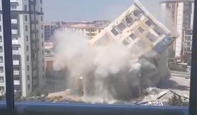 Bostanbaşı’ndaki o sitede korkulan olmadı! Günlerdir beklenen yıkımda yeni yöntem