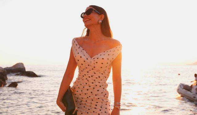 Demet Özdemir'in 17.2 Milyonluk Hesabından Nefes Kesen Paylaşım: İşte O Çok Konuşulan Kareler!