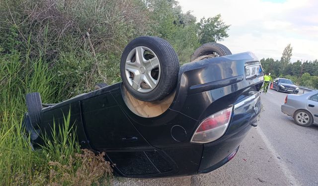 Doğanşehir Sürgü’de kontrolden çıkan otomobil takla attı: Olay yerine ekipler sevk edildi!