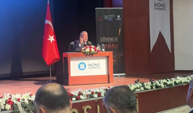 Hulusi Akar Malatya’dan seslendi: 3. Dünya Savaşı yakın
