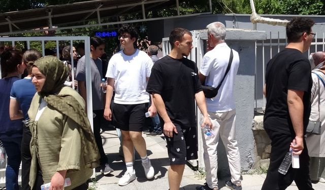Malatya’da 33 bin aday üniversite için ter döktü: Sorular zor muydu?