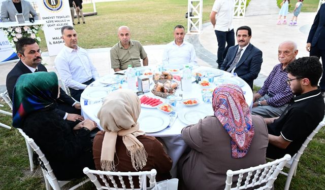 Malatya'da boğazları düğümleyen buluşma: Başkan Taşkın 'Kapımız da gönlümüz de...'